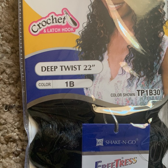 NWT freetress shake n go braiding hair, crochet & latch hook 22” 1b - Picture 2 of 5